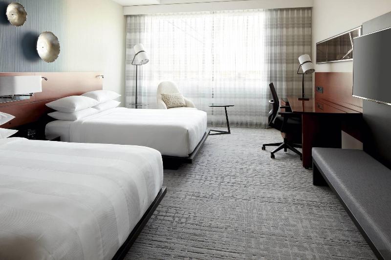 Montreal Airport Marriott In-Terminal Hotel image