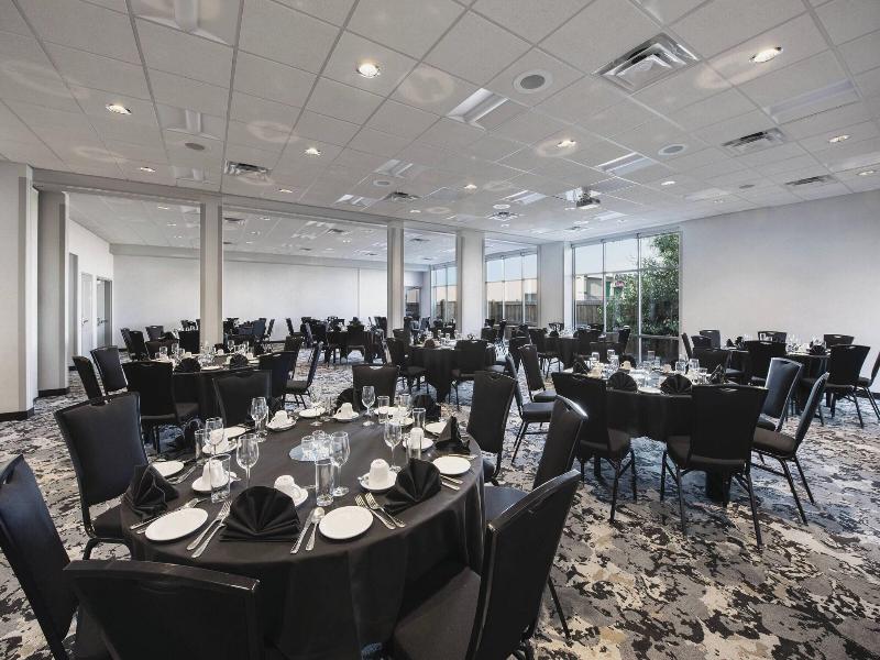 Fairfield Inn & Suites Winnipeg image