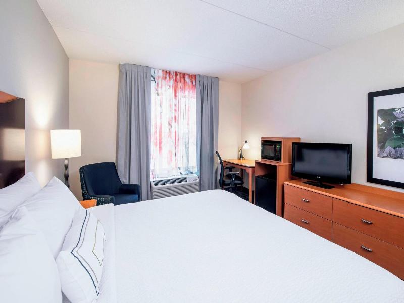 Fairfield Inn & Suites Winnipeg image