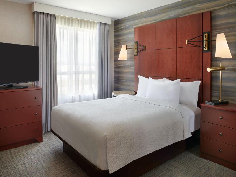 Residence Inn Calgary Airport image