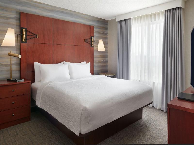 Residence Inn Calgary Airport image