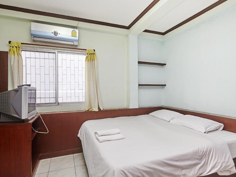Amarin Inn image