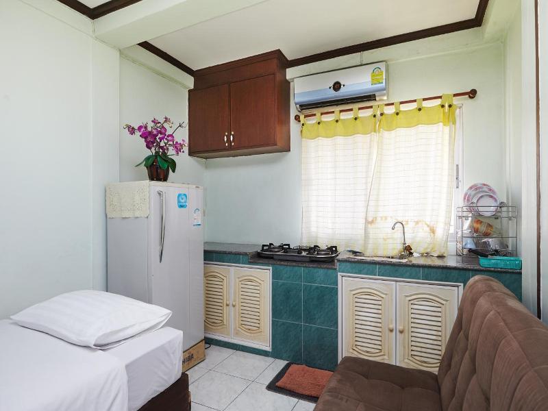 Amarin Inn image