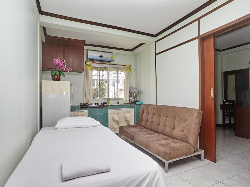 Amarin Inn image