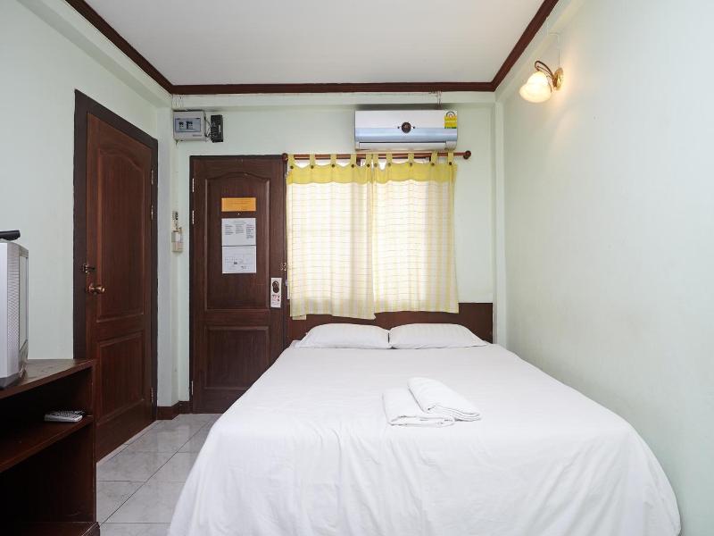 Amarin Inn image