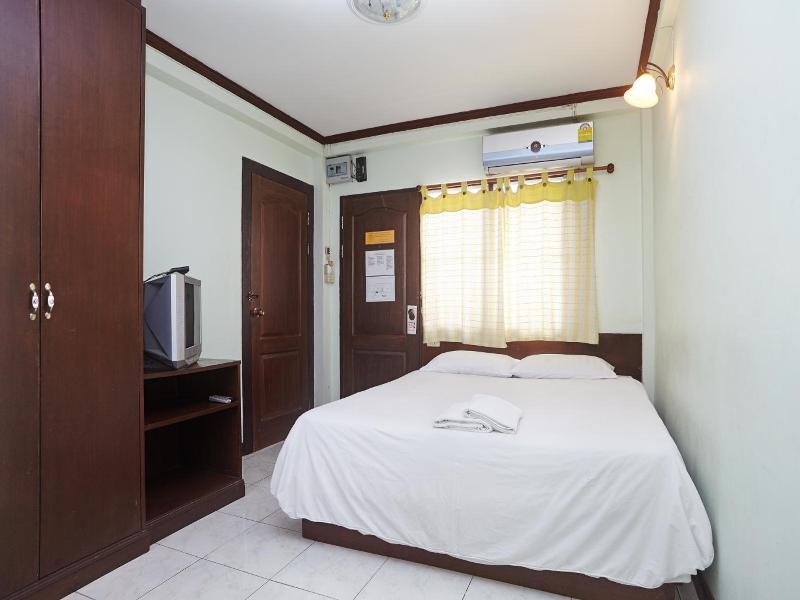 Amarin Inn image