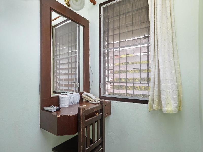 Amarin Inn image
