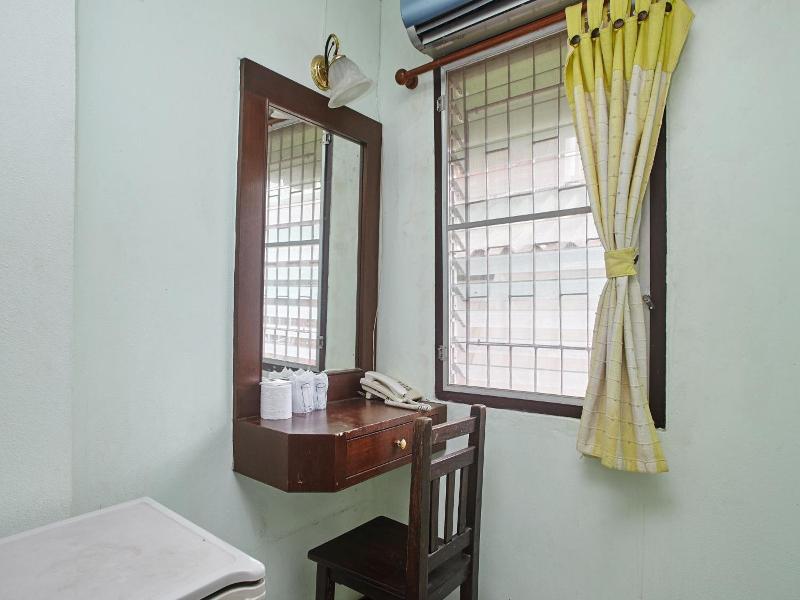 Amarin Inn image