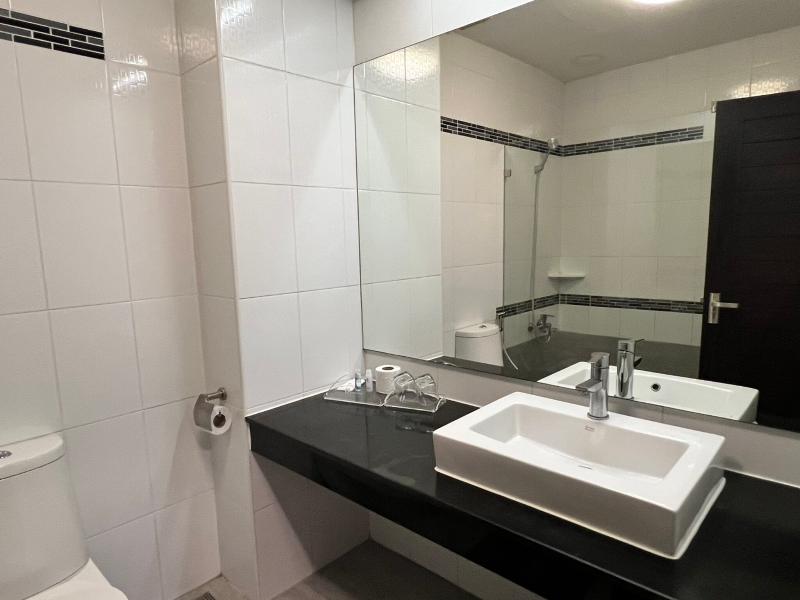 Crystal Suites Suvarnabhumi Airport image