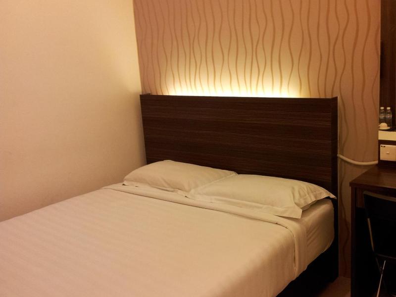 The Regency Garden Hotel image