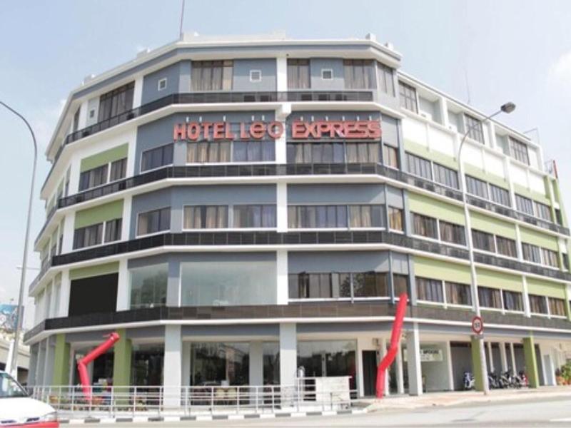 Leo Express Hotel image