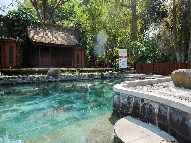 Padi City Resort image