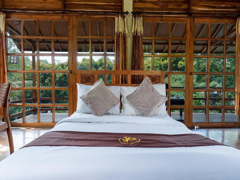 Padi City Resort image