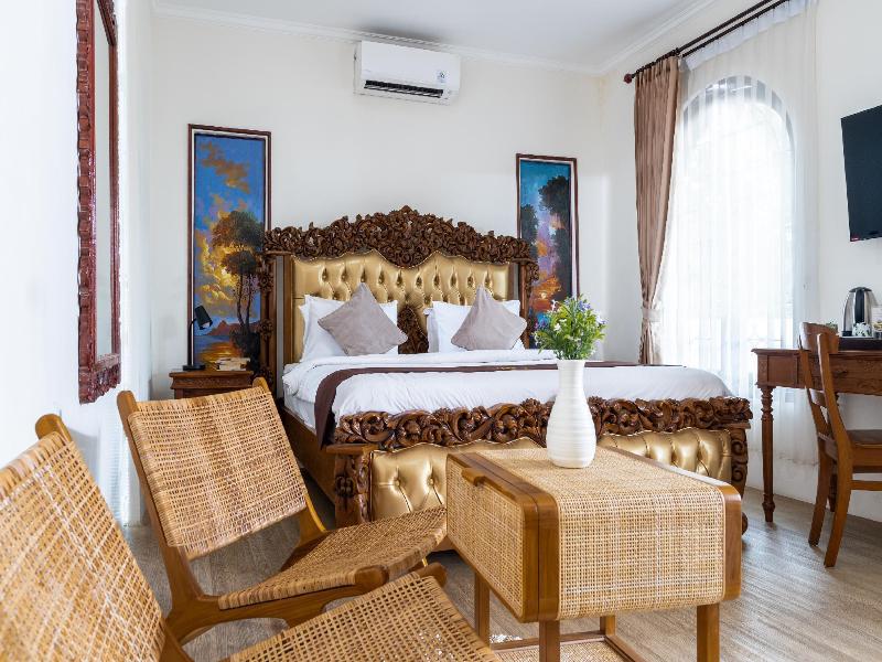 Padi City Resort image