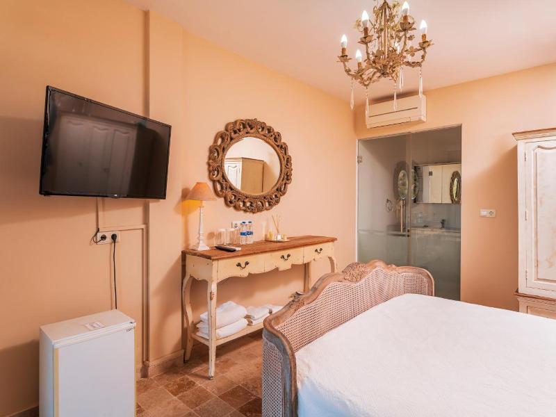 Yalicapkini Boutique Hotel image