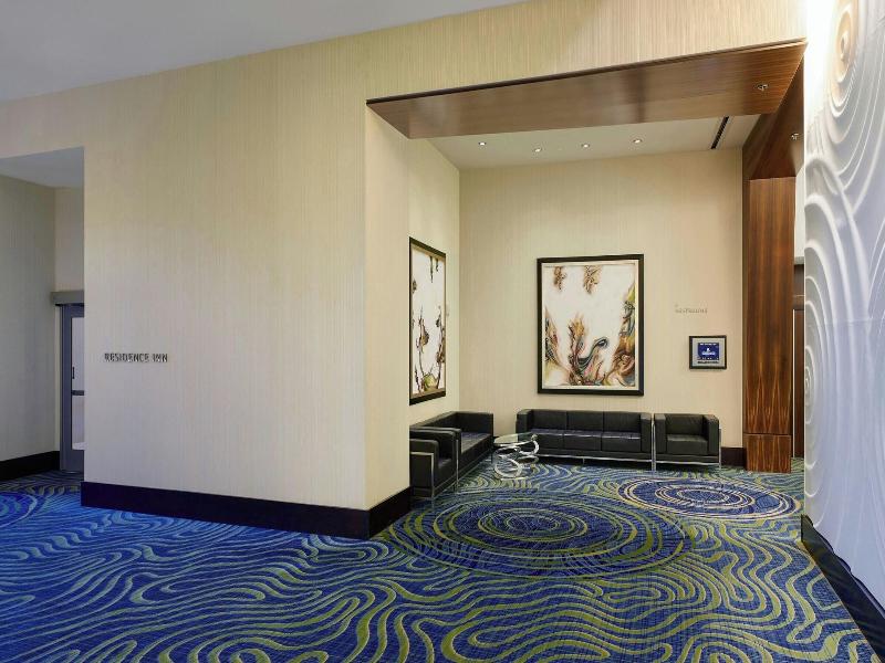 Renaissance Arlington Capital View Hotel image