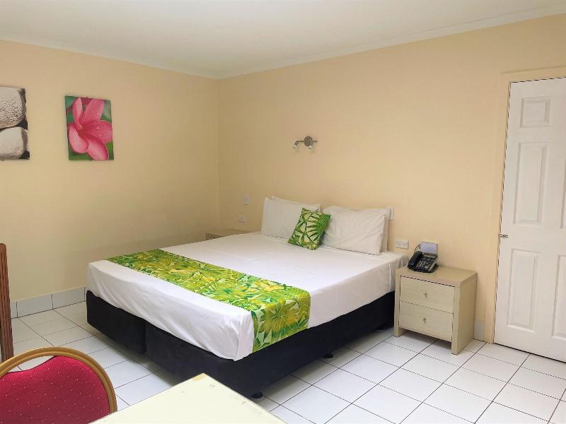 Club Raro Resort image