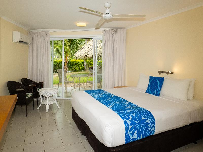 Club Raro Resort image