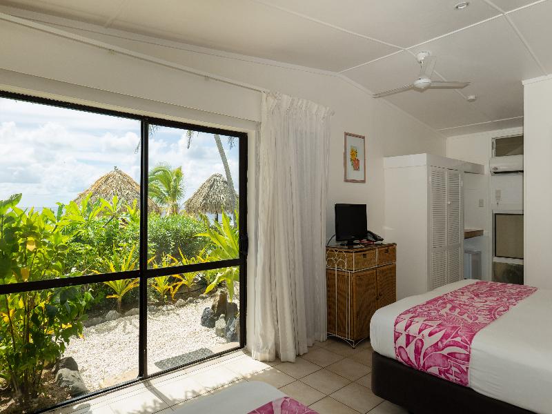 Club Raro Resort image