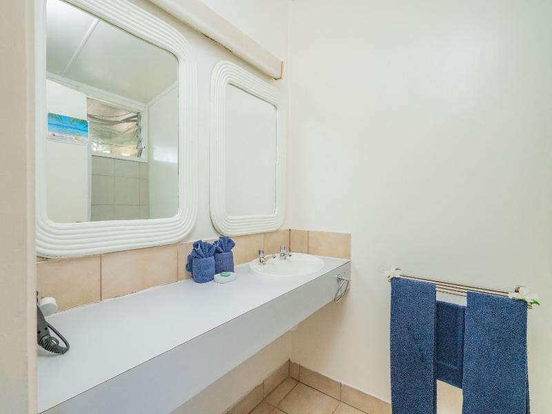 Club Raro Resort image