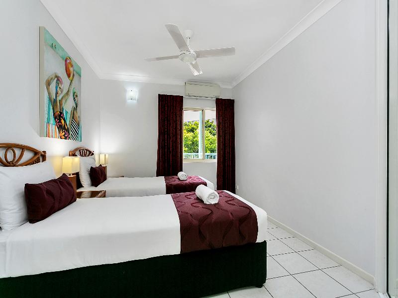 Beachfront On Trinity Apartments image