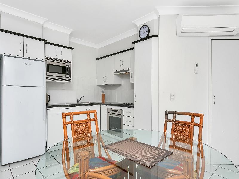 Beachfront On Trinity Apartments image