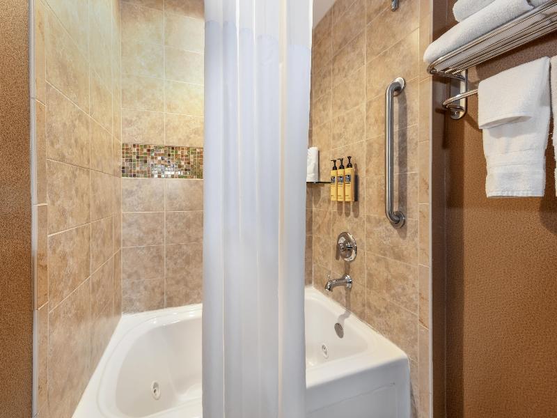 Bw Plus Miami Executive Airport Hotel & Suites image