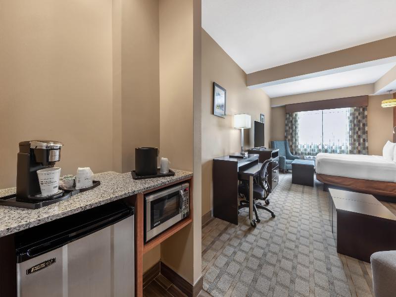 Bw Plus Miami Executive Airport Hotel & Suites image