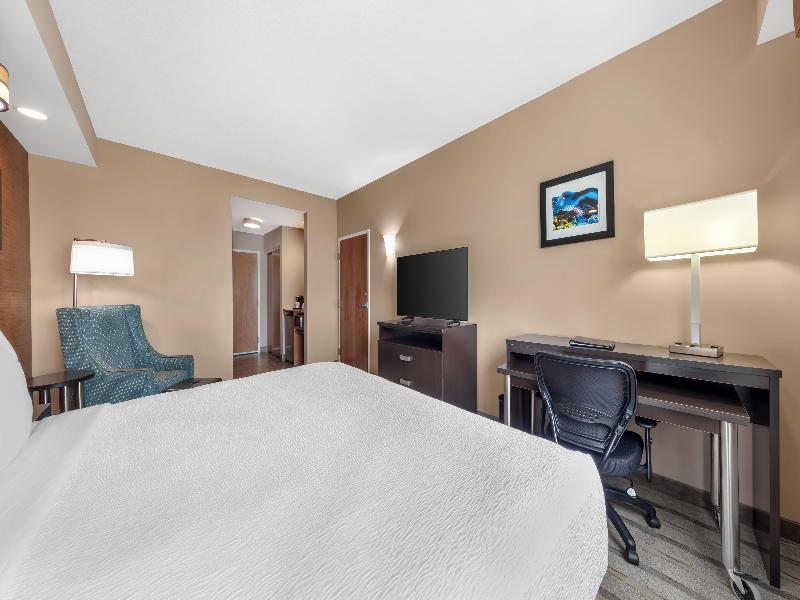 Bw Plus Miami Executive Airport Hotel & Suites image