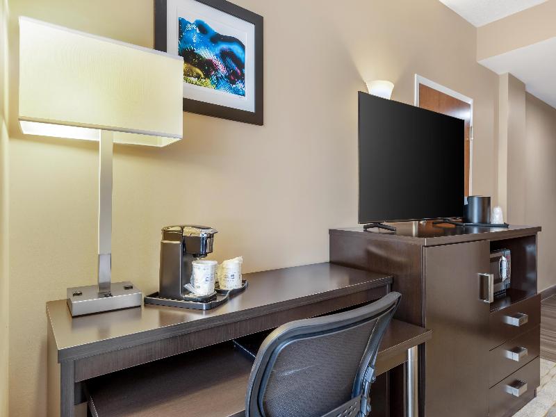 Bw Plus Miami Executive Airport Hotel & Suites image
