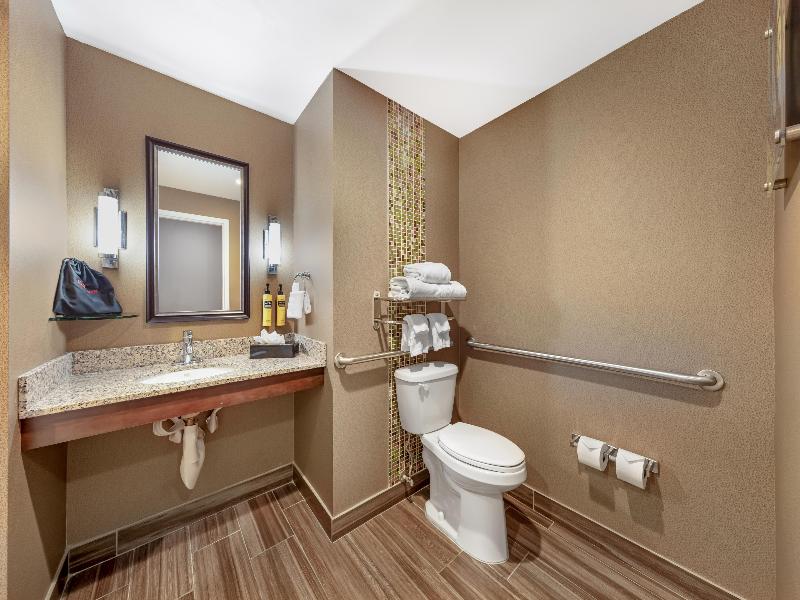Bw Plus Miami Executive Airport Hotel & Suites image