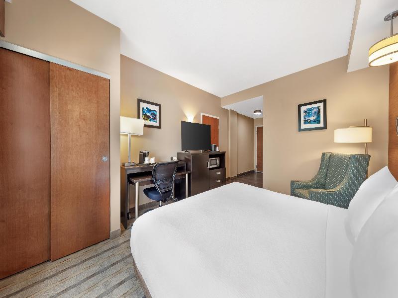 Bw Plus Miami Executive Airport Hotel & Suites image