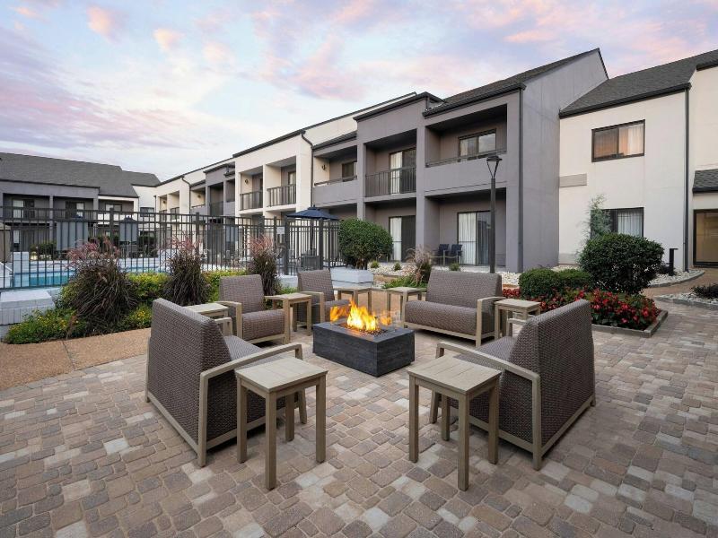 Courtyard Atlanta Duluth/Gwinnett Place image