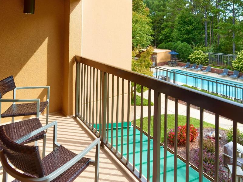 Courtyard Atlanta Alpharetta image
