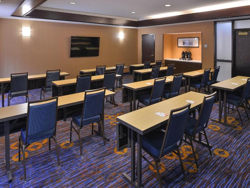 Courtyard Atlanta Suwanee image
