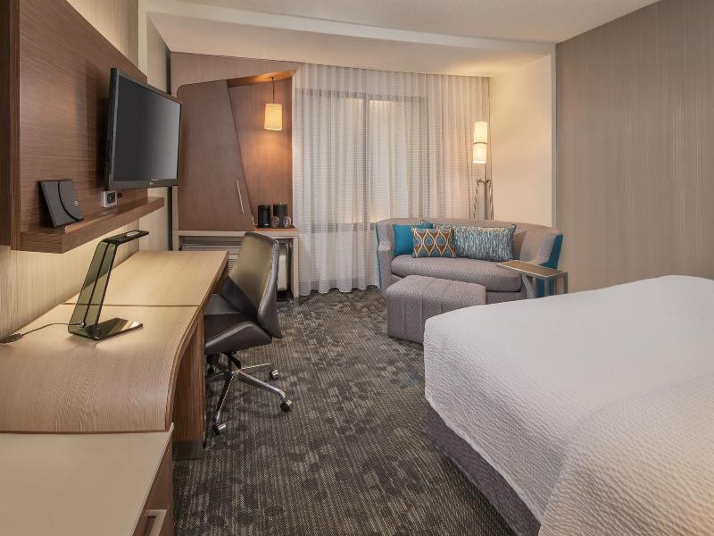 Courtyard Atlanta Suwanee image
