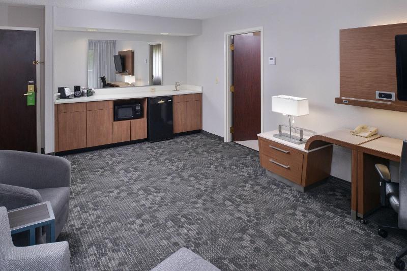 Courtyard Atlanta Suwanee image