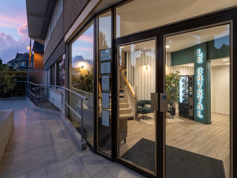 Best Western Hotel Le Crystal Dinard image