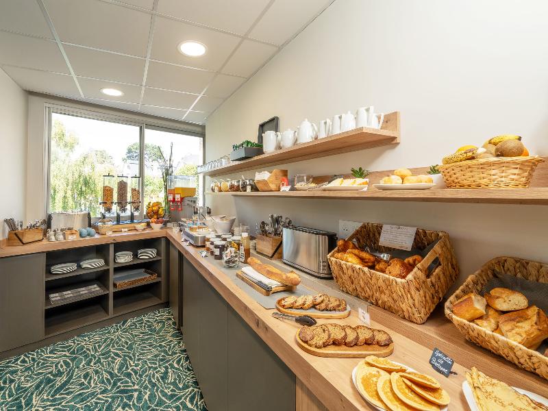 Best Western Hotel Le Crystal Dinard image