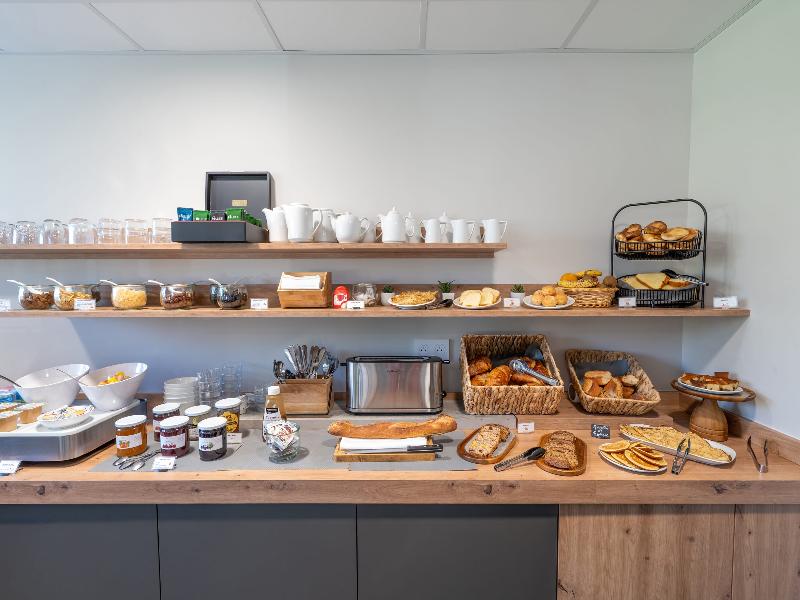 Best Western Hotel Le Crystal Dinard image