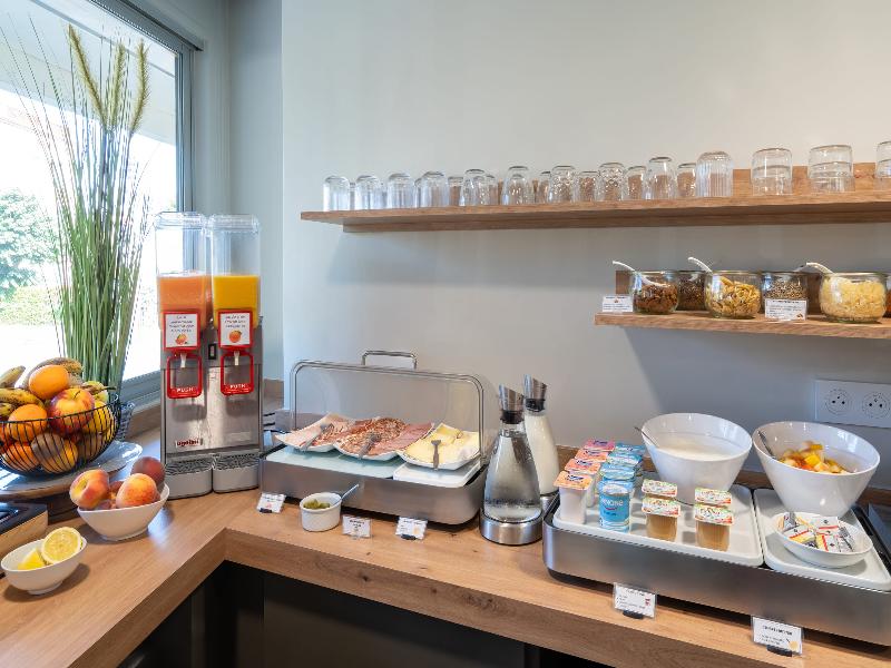 Best Western Hotel Le Crystal Dinard image