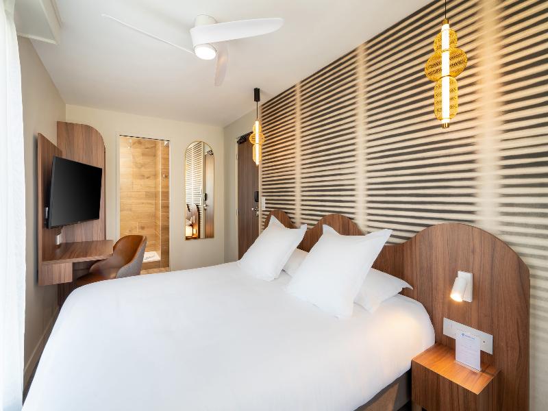 Best Western Hotel Le Crystal Dinard image