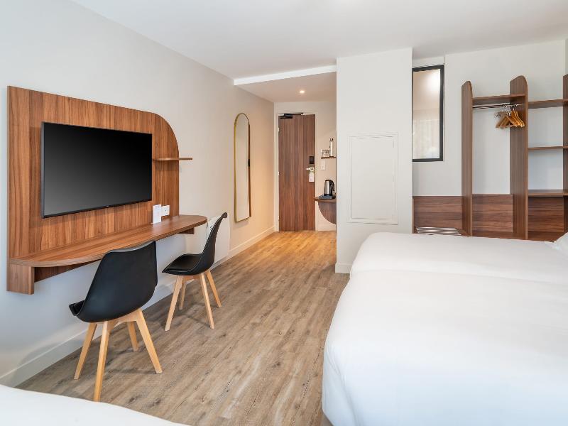 Best Western Hotel Le Crystal Dinard image