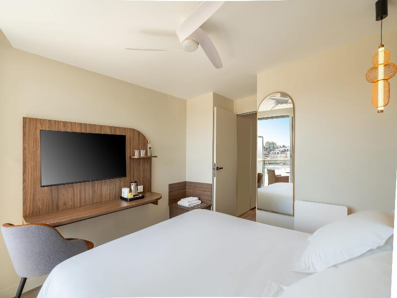 Best Western Hotel Le Crystal Dinard image