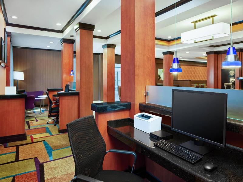 Fairfield Inn & Suites Plainville image