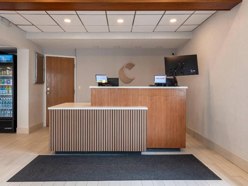 Fairfield Inn Boston Dedham image