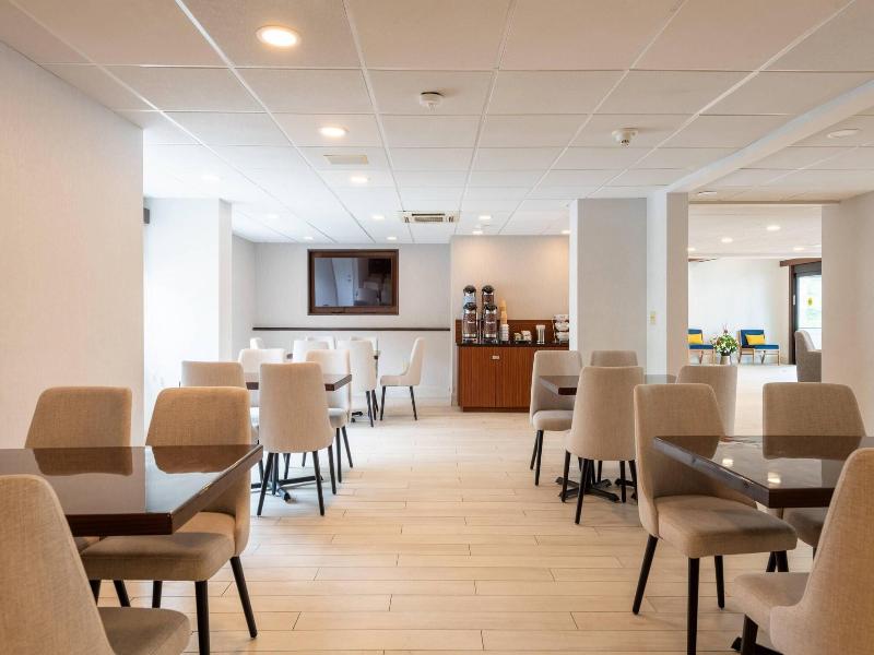 Fairfield Inn Boston Dedham image