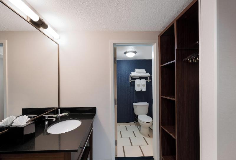 Fairfield Inn Boston Tewksbury/Andover image