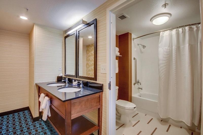 Fairfield Inn Boston Tewksbury/Andover image