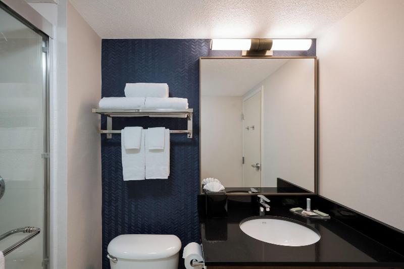 Fairfield Inn Boston Tewksbury/Andover image